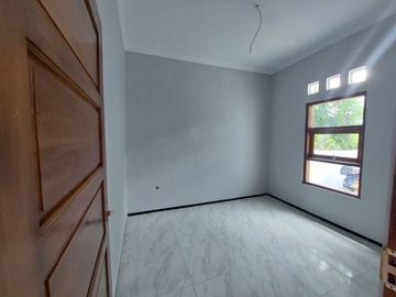 Rumah Baru di Purwomartani tepi Jalan Aspal