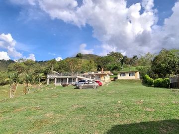 finca en venta en la junca. Cod V12308