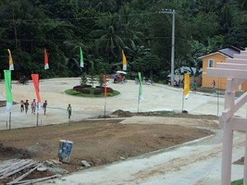 3 bedroom single attached house and lot for sale in Riverwalk Talamban Cebu.