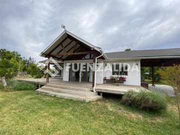 Parcela vendo con recepcion final 3D 2B en Isla de Maipo