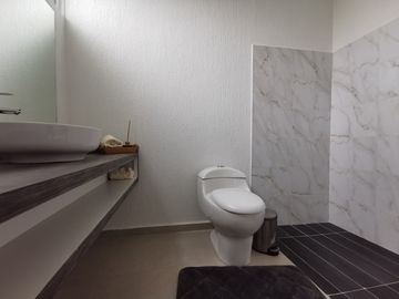DEPARTAMENTO EN VENTA ATRÁS DE VW