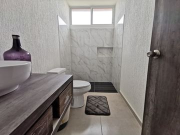 DEPARTAMENTO EN VENTA ATRÁS DE VW