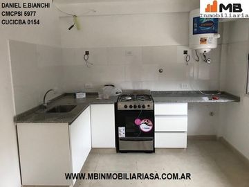 Versalles Venta con renta Monoambiente con balcon en Echenagucia al 1100.
