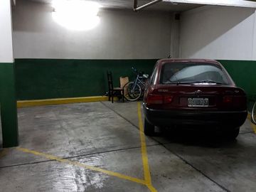 VENTA DPTO 5 AMB CABALLITO con COCHERA - SUBTE