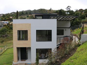 casa en venta en chapinero alto. Cod V1065032