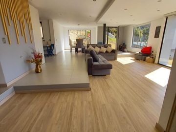 casa en venta en chapinero alto. Cod V1065032