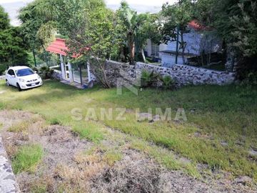 LOS HUESOS: HERMOSA FINCA CAMPESTRE, DISFRUTA DEL AIRE LIMPIO Y LA NATURALEZA