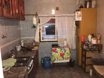 Chalet 2 Plantas 5 Ambientes Con Fondo Libre A Mts Au   PERMUTO MENOR VALOR