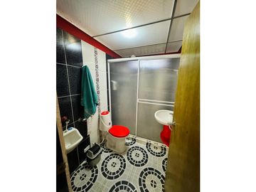 FINCA  CON  4 CASAS PARA LA VENTA EN GENOVA QUINDO COLOMBIA