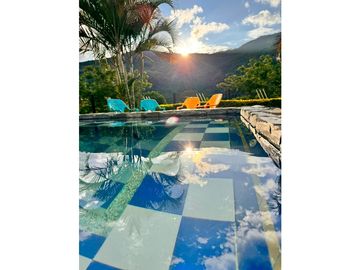 FINCA  CON  4 CASAS PARA LA VENTA EN GENOVA QUINDO COLOMBIA