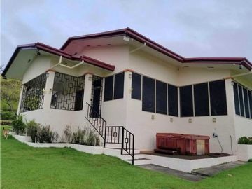 VENDO HERMOSA CASA EN POTRERILLOS ARRIBA
