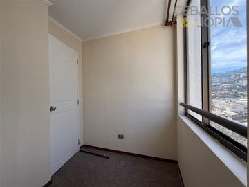 Departamento en venta de 3 dorm. en Viña del Mar