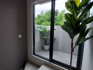 Latinos Business District T2 Rukan Tanpa DP di BSD City