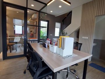 Latinos Business District T2 Rukan Tanpa DP di BSD City