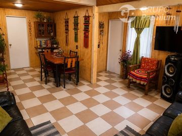 Casa en venta de 4 dorm. en Puerto Montt