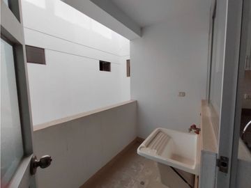 Venta de Departamento Céntrico en 4to Piso, altura de Solari  – TACNA