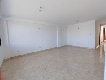 Venta de Departamento Céntrico en 4to Piso, altura de Solari  – TACNA