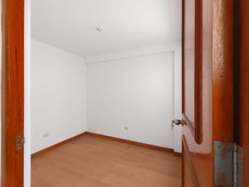 Venta de Departamento Céntrico en 4to Piso, altura de Solari  – TACNA