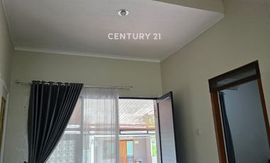 Rumah Semi Furnished Strategis Di Kota Bali Residence Bandung