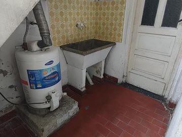 DEPARTAMENTO VENTA 2 AMBIENTES SEGUROLA 1412  3° (LANUS)