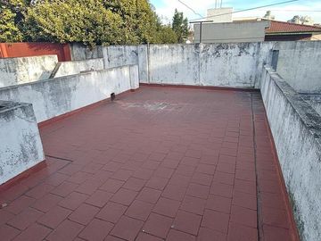 DEPARTAMENTO VENTA 2 AMBIENTES SEGUROLA 1412  3° (LANUS)