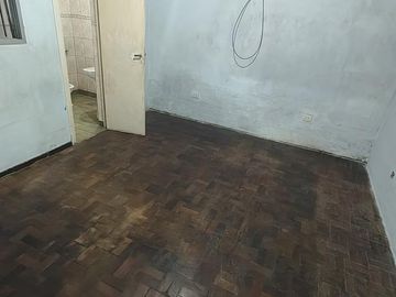 DEPARTAMENTO VENTA 2 AMBIENTES SEGUROLA 1412  3° (LANUS)