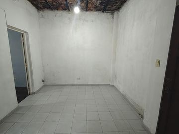 DEPARTAMENTO VENTA 2 AMBIENTES SEGUROLA 1412  3° (LANUS)