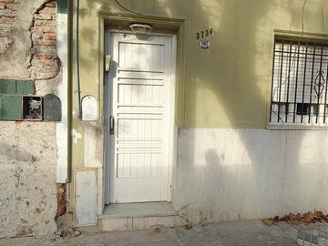 DEPARTAMENTO VENTA 2 AMBIENTES SEGUROLA 1412  3° (LANUS)