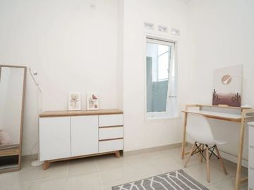 Rumah 2 lantai Free biaya full furnish di Pangkalan jati baru Cinere Depok
