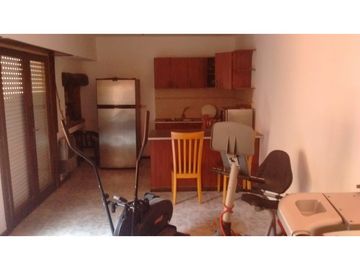 chalet 4 dormitorios calle cabrera al 2900