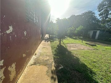 Venta de terreno con dos casas en Vía Panamericana, David Chiriquí