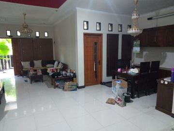 MANTAV Rumah Arcamanik 2LT Di Griya Caraka DKT Antapani & Cisaranten