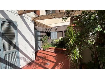 VENDE DEPARTAMENTO PLANTA BAJA SOBRE CALLE EMILIO CIVIT