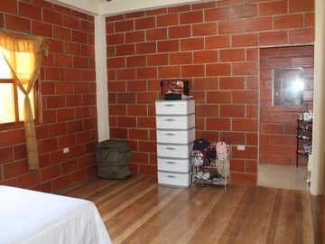Brand New Dos Mangas Beauty: Se Vende Casa Cerca del Mar en Dos Mangas