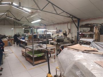 Imprenta equipada en venta en La Cisterna