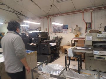 Imprenta equipada en venta en La Cisterna