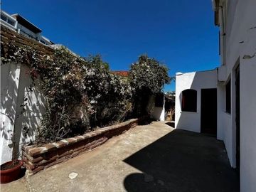 Amplia Casa en Los Romeros, Concón