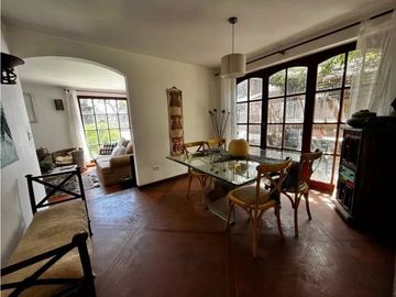 Amplia Casa en Los Romeros, Concón