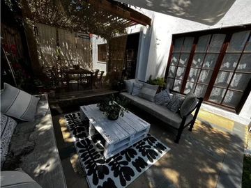 Amplia Casa en Los Romeros, Concón