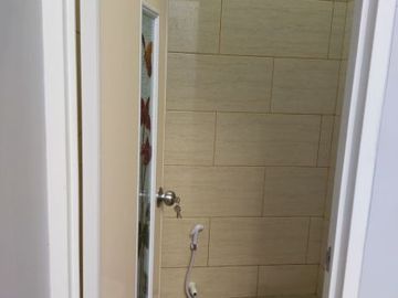 Rumah minimalis 2 lantai siap huni diTanah baru,Depok