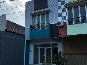 DIJUAL RUKO 2 LANTAI KAWASAN RAMAI DI DENPASAR