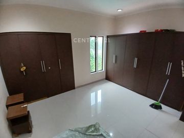 DIJUAL Rumah Cantik Di Kemang Barat Jakarta Selatan