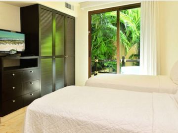 Departamento frente al mar con jacuzzi, spa, alberca climatizada y club de playa