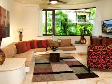 Departamento frente al mar con jacuzzi, spa, alberca climatizada y club de playa
