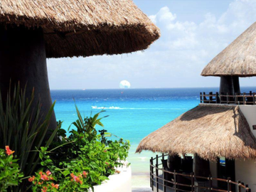 Departamento frente al mar con jacuzzi, spa, alberca climatizada y club de playa