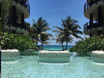 Departamento frente al mar con jacuzzi, spa, alberca climatizada y club de playa