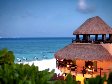 Departamento frente al mar con jacuzzi, spa, alberca climatizada y club de playa