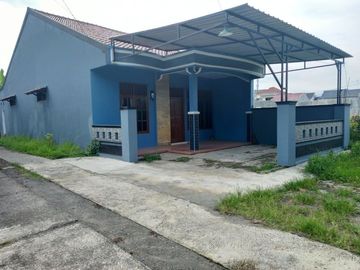 Rumah Tengah Kota Klaten; Siap Huni