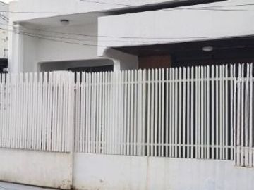 Rumah Dengan LOkasi Premium Kramat Kwitang Jakarta Pusat