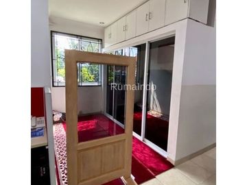 Dijual Murah Rumah Kantor di Jln Durian Raya Jagakarsa Jakarta Selatan